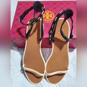 TORY BURCH LEATHER ANKLE STRAP JELLY SANDAL